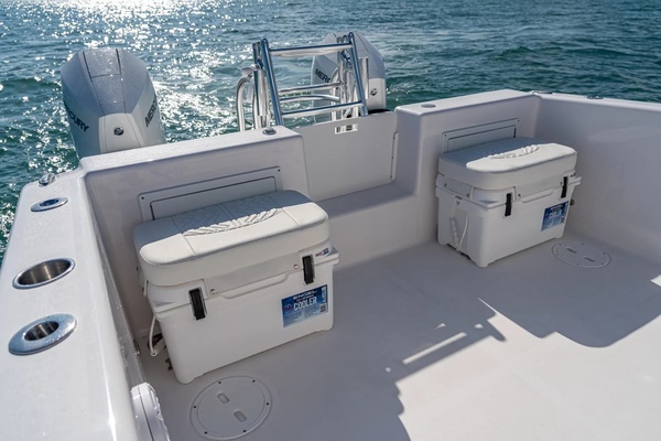 Photo of the 2026 Twin Vee 260 STX CC