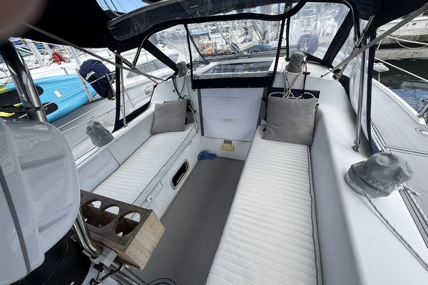 Makai 32ft Catalina Yacht For Sale