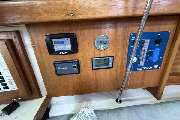 Makai 32ft Catalina Yacht For Sale