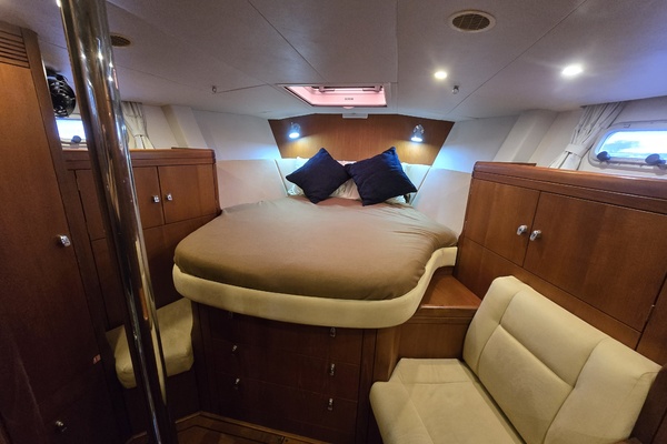 Oregon Native 56ft Oyster Yacht For Sale