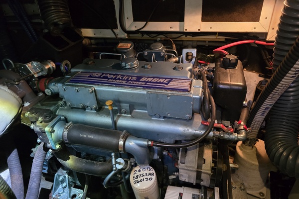 Oregon Native 56ft Oyster Yacht For Sale