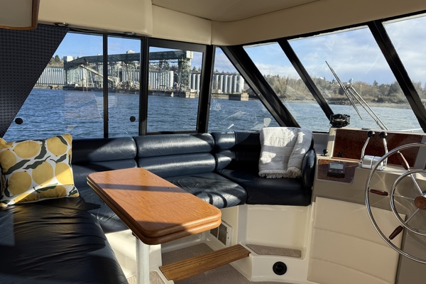Madera 47ft Bayliner Yacht For Sale