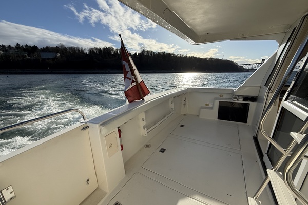 Madera 47ft Bayliner Yacht For Sale