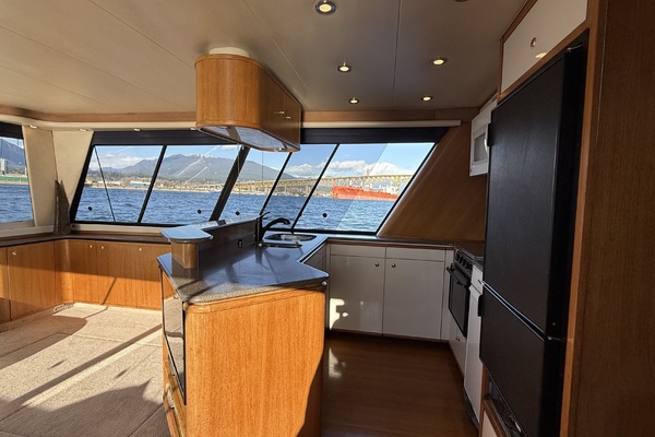 Madera 47ft Bayliner Yacht For Sale