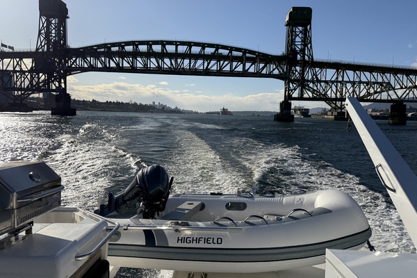 Madera 47ft Bayliner Yacht For Sale