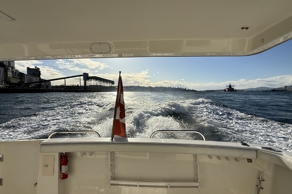 1998 Bayliner 47