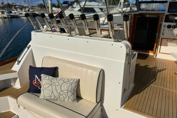 1999 Grand Banks Yachts 38