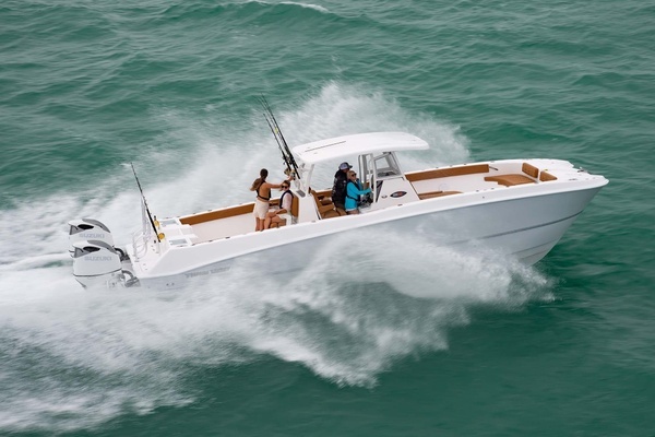 Photo of the 2026 Twin Vee 340 GFX CC