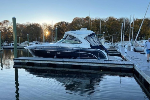 Photo of the 2020 Formula 34 Performance Cruiser "CLAIR DE LUNE"