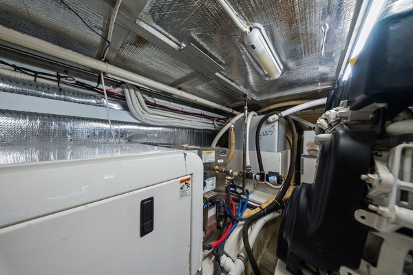 Photo of the 2008 Carver 56 Voyager SE "LADY CAPE"