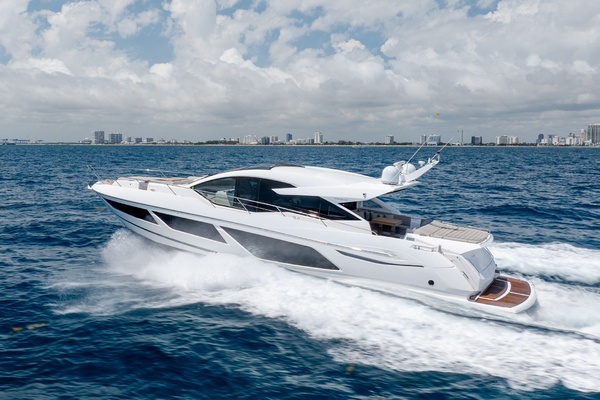 2020 Sunseeker 74