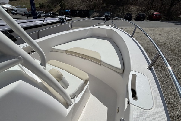 23ft Everglades Yacht For Sale