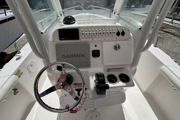 23ft Everglades Yacht For Sale