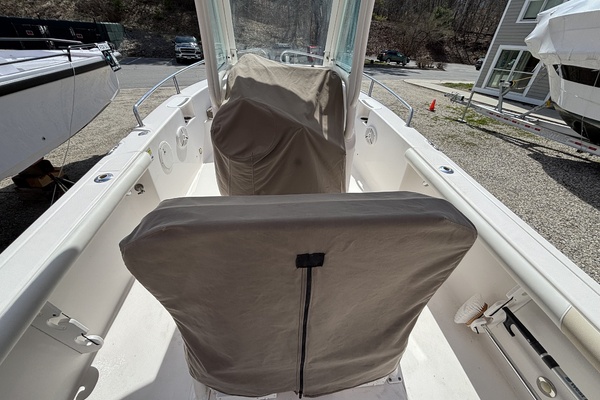 23ft Everglades Yacht For Sale