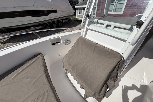 23ft Everglades Yacht For Sale