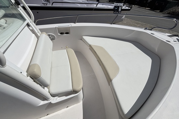 23ft Everglades Yacht For Sale