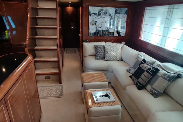 72ft Mangusta Yacht For Sale