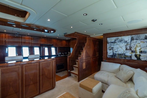 2004 Mangusta 72
