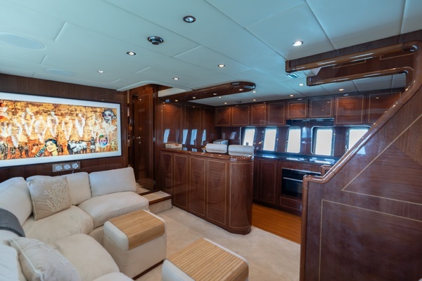 2004 Mangusta 72