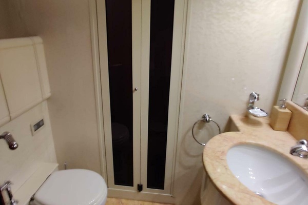 72ft Mangusta Yacht For Sale