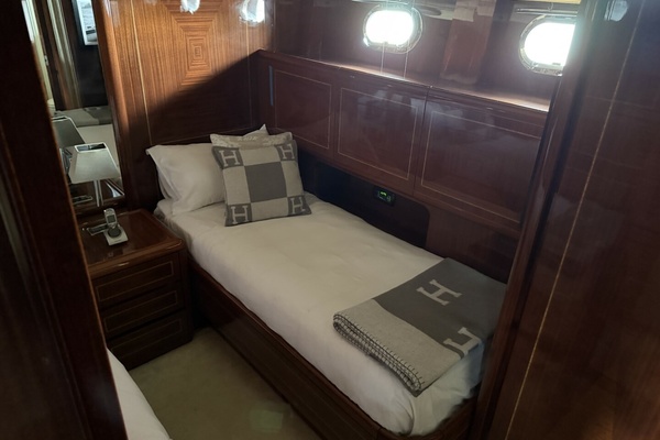 72ft Mangusta Yacht For Sale