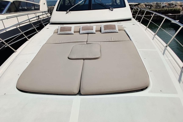 72ft Mangusta Yacht For Sale