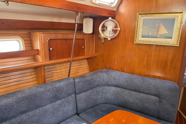 Liahona 38ft Catalina Yacht For Sale