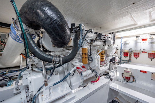 50ft Hatteras Yacht For Sale