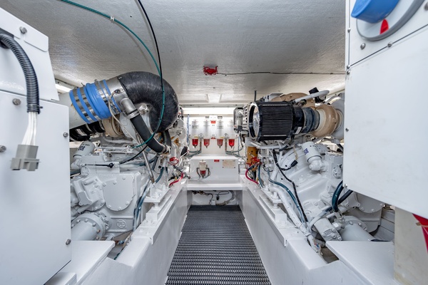 50ft Hatteras Yacht For Sale