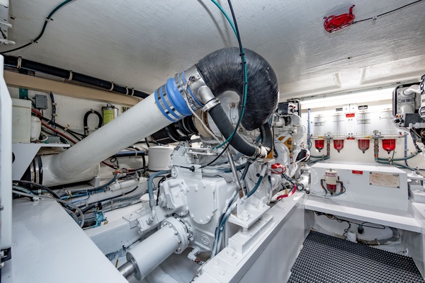 50ft Hatteras Yacht For Sale