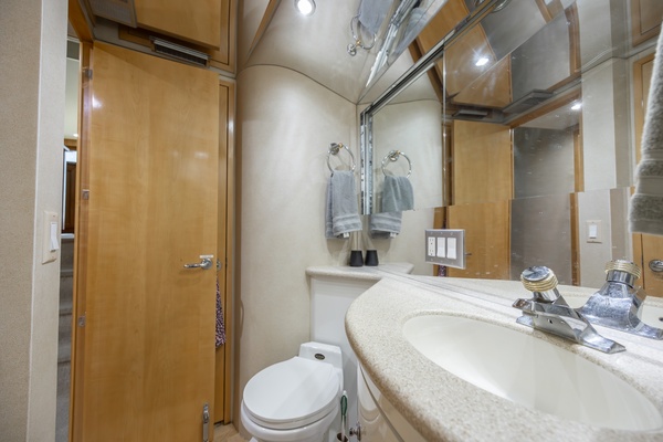 50ft Hatteras Yacht For Sale