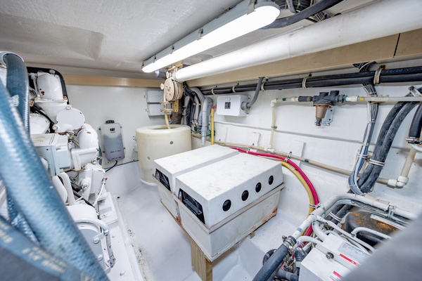 50ft Hatteras Yacht For Sale