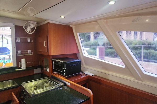 Island Time 44ft Leopard Yacht For Sale
