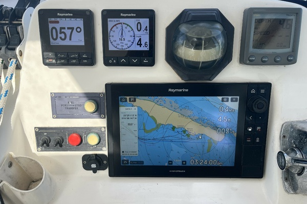 Island Time 44ft Leopard Yacht For Sale