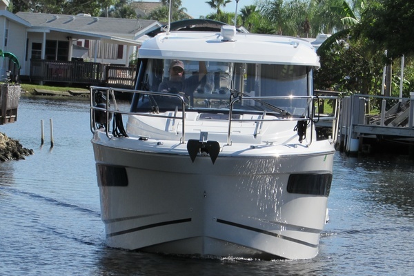 Photo of the 2021 Jeanneau 895 "JennaDi"