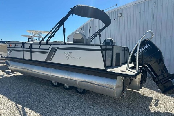 22ft Custom Yacht For Sale