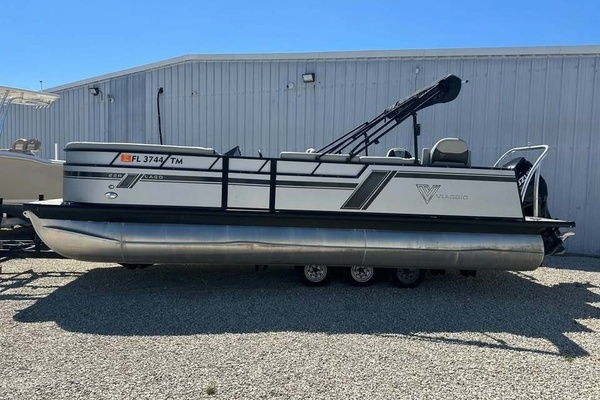 22ft Custom Yacht For Sale