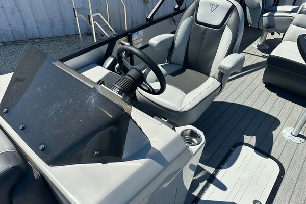 22ft Custom Yacht For Sale