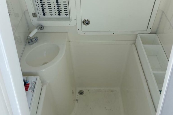 Photo of the 2021 SeaVee 