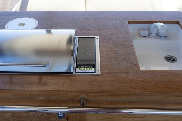 2024 Fountaine Pajot 40