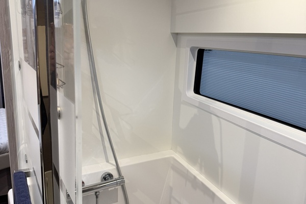 2024 Fountaine Pajot 40