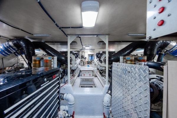 Photo of the 2000 Viking 55 Convertible "Site Plan"