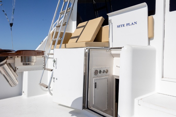 Site Plan 55ft Viking Yacht For Sale