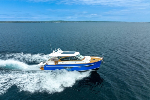 BLUE 48ft Burger Yacht For Sale