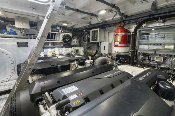 BLUE 48ft Burger Yacht For Sale