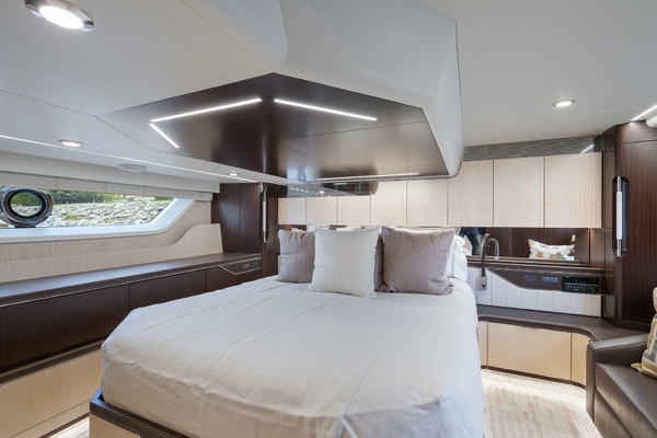 BLUE 48ft Burger Yacht For Sale