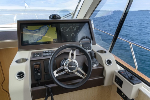 BLUE 48ft Burger Yacht For Sale