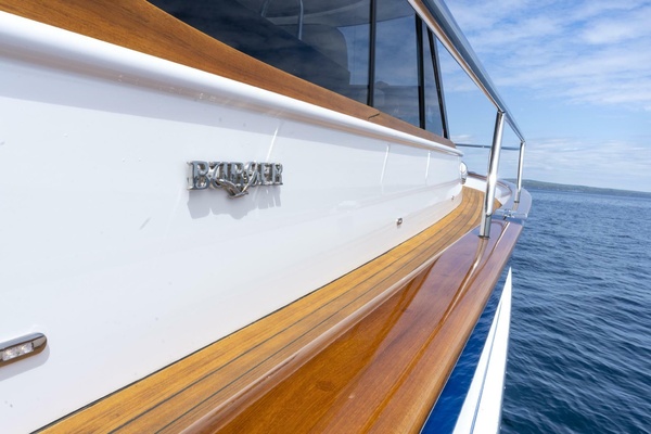 BLUE 48ft Burger Yacht For Sale