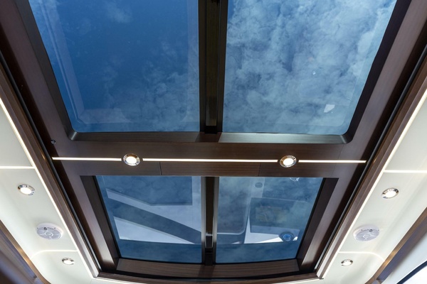 BLUE 48ft Burger Yacht For Sale