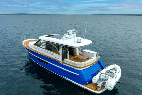 BLUE 48ft Burger Yacht For Sale